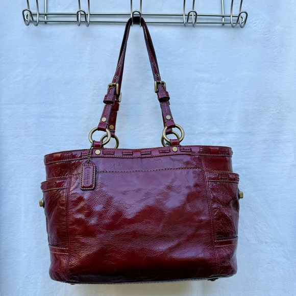 Coach Vintage 2007 Gallery East West Laced Tote Red Patent Leather 11500 - Picture 16 of 16